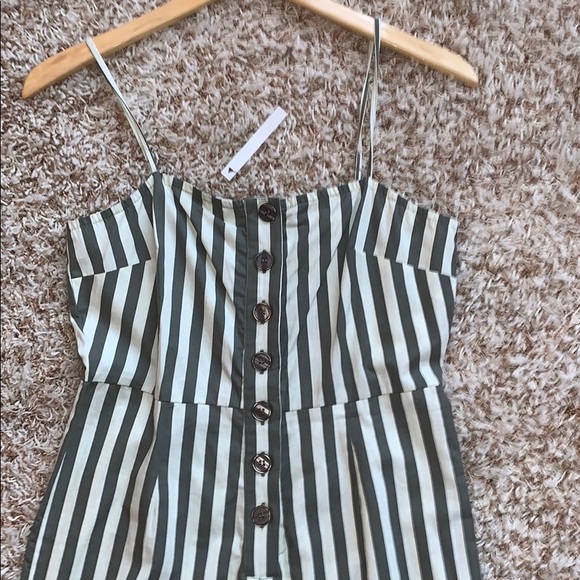 NWT! ASOS Petite Jumpsuit - Picture 5 of 10